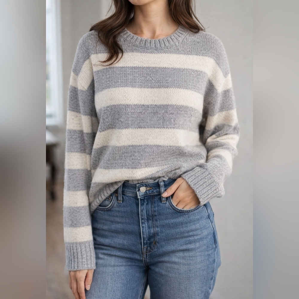 Outfit Bundle - GAP Striped Sweater + Levi’s Blue Jeans | Casual Chic Set